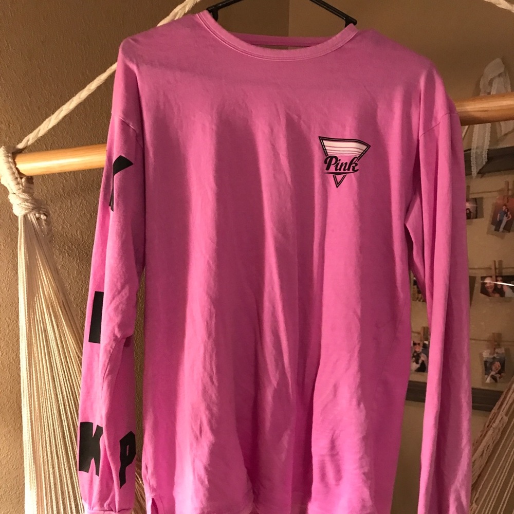 Women’s long sleeve shirt